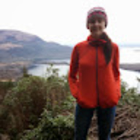 Meet your Posher, Emily - Picture 1 of 1